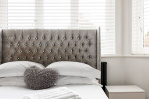 Cottage | Interior - Allegra (Bournemouth)