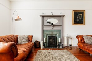 Cottage | Interior - Allegra (Bournemouth)