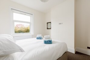 2 bedrooms - Park Lake View (Poole)