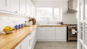 Private kitchen - Topdeck (Poole)