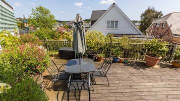 Cottage | Outdoor dining