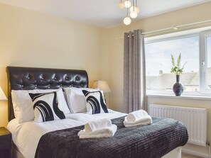 3 chambres, Wi-Fi gratuit, draps fournis