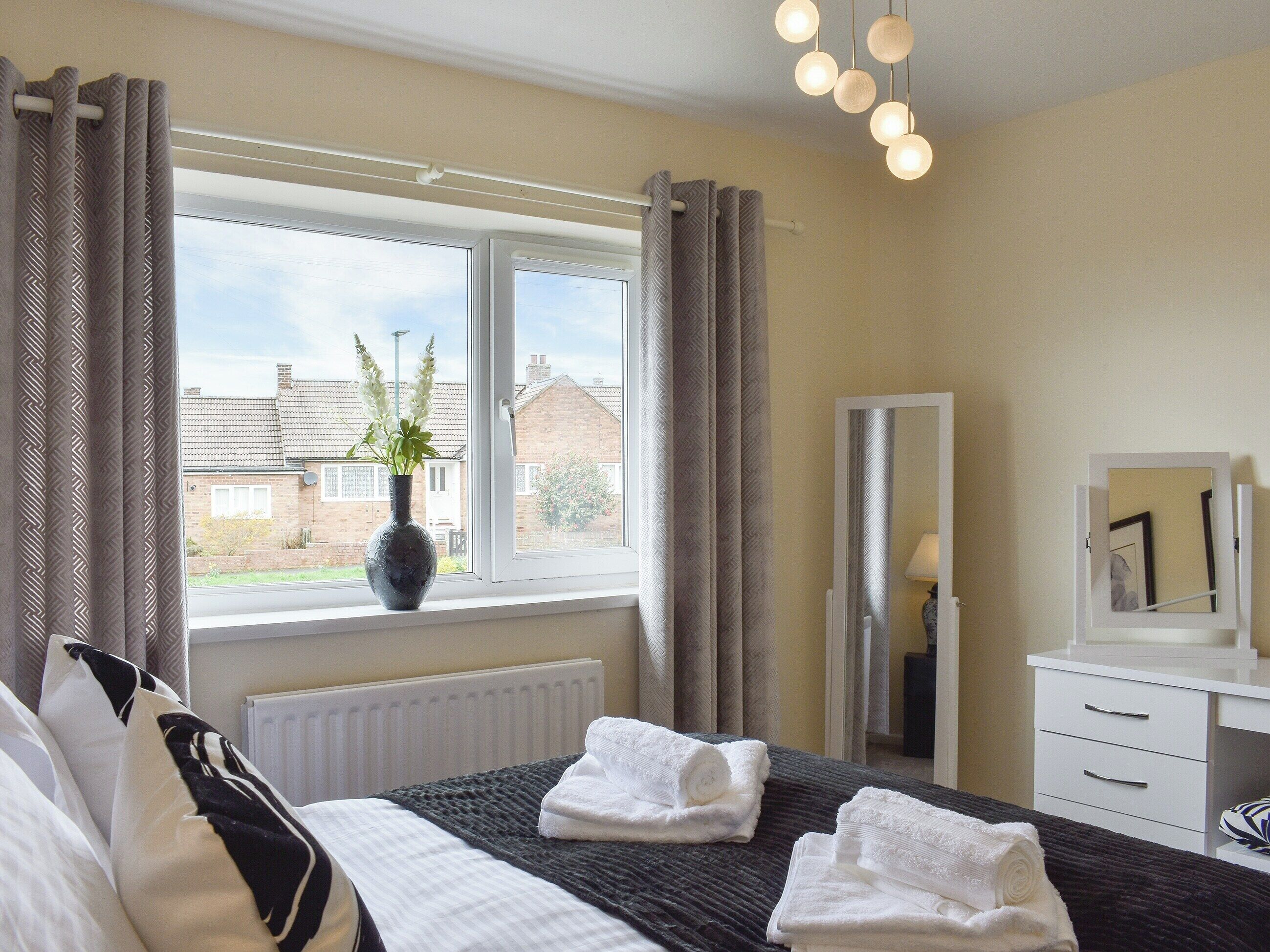 3 間睡房、免費 Wi-Fi、床單