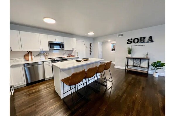 Fridge, microwave, oven, dishwasher