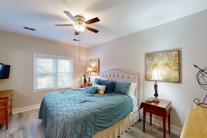 3 chambres, fer et planche Ă repasser, Wi-Fi gratuit, draps fournis