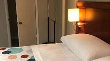 5 habitaciones, cuna de viaje, wifi gratis y ropa de cama