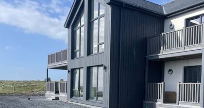 Machrie View - a lodge that sleeps 8 guests in 4 bedrooms