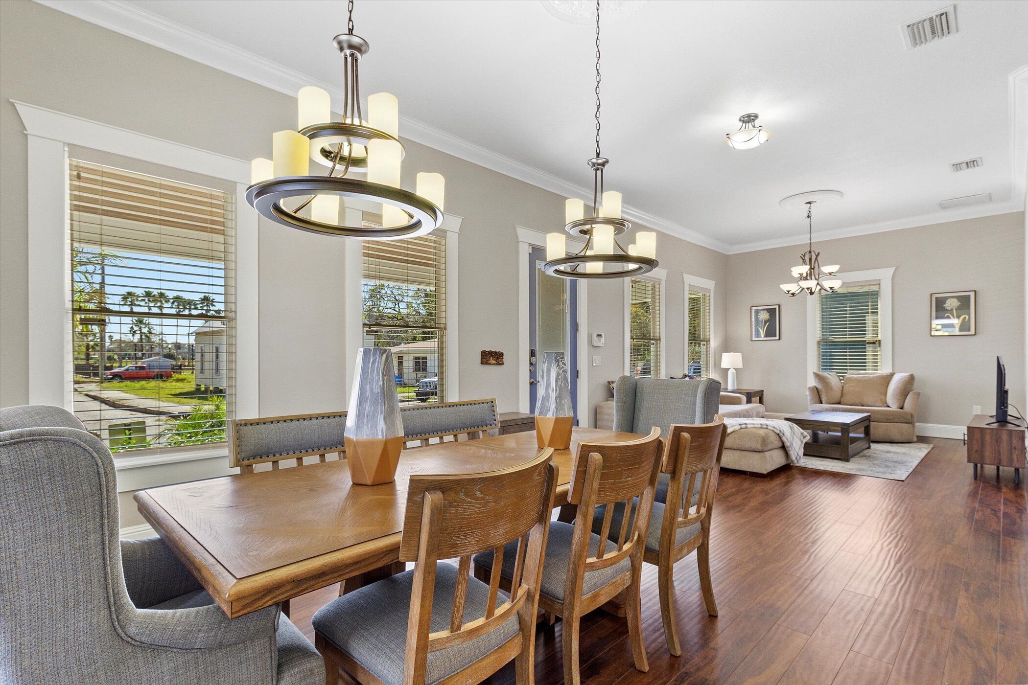 *Luxurious Retreat in the Heart of Hirstoric Ybor*