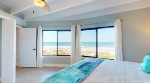 4 soverom, strykejern/-brett, reiseseng for barn og wi-fi (inkludert)