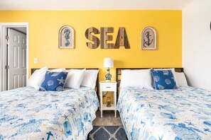 1 chambre, bureau, fer et planche à repasser, accès au Wi-Fi (inclus)