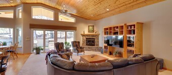 Patio & Forest View: Peaceful Show Low Home
