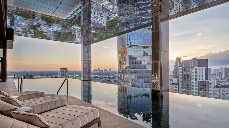 InterContinental Bangkok Sukhumvit by IHG