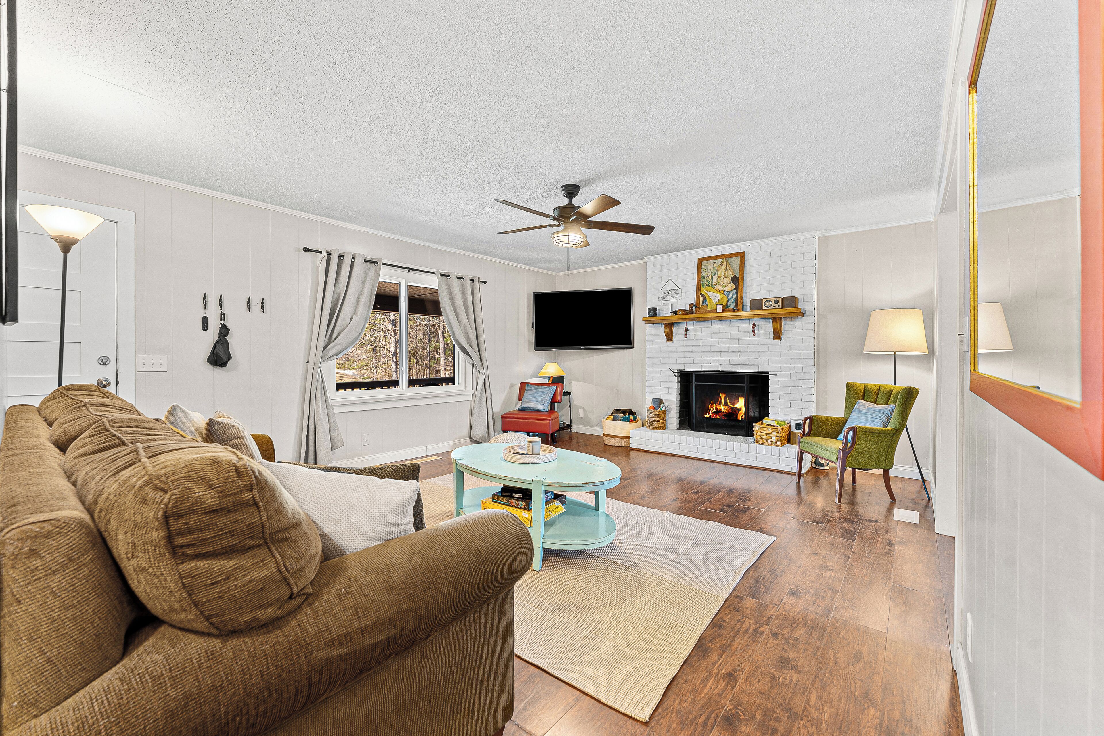 Älytelevisio, takka, stereot