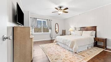 2 habitaciones, escritorio, wifi y ropa de cama