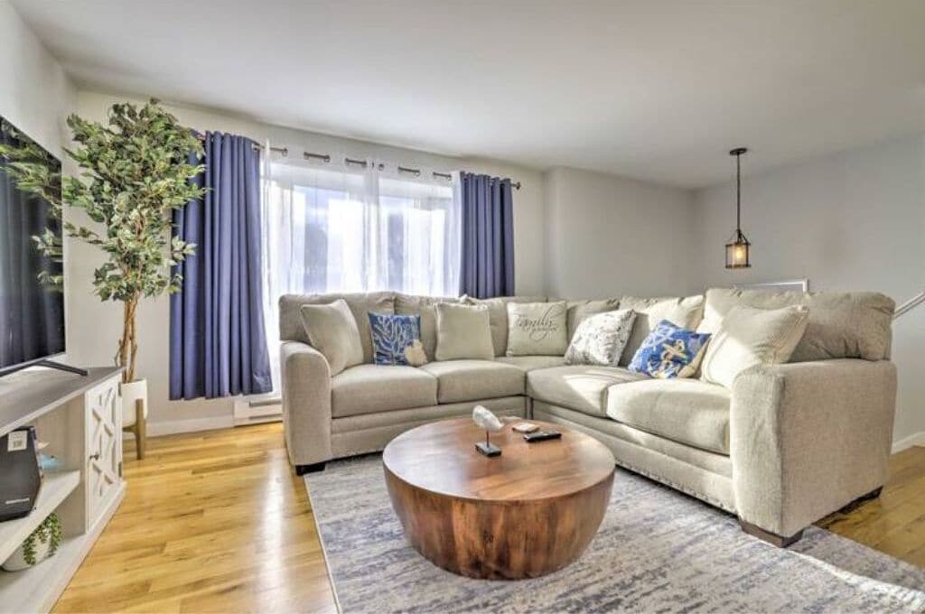 スマートテレビ、テレビゲーム機、卓球台