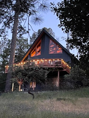 Serenity View, Peaceful & Cheerful 3BD Cabin.