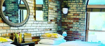 Historical Old Town Lansing Lofts & Deck