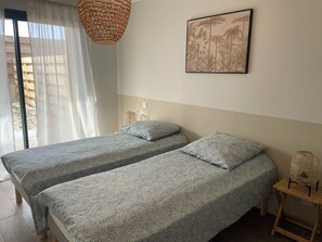 4 camere, ferro/asse da stiro, Wi-Fi