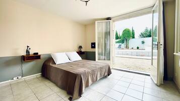 2 slaapkamers, een kluis op de kamer, een strijkplank/strijkijzer