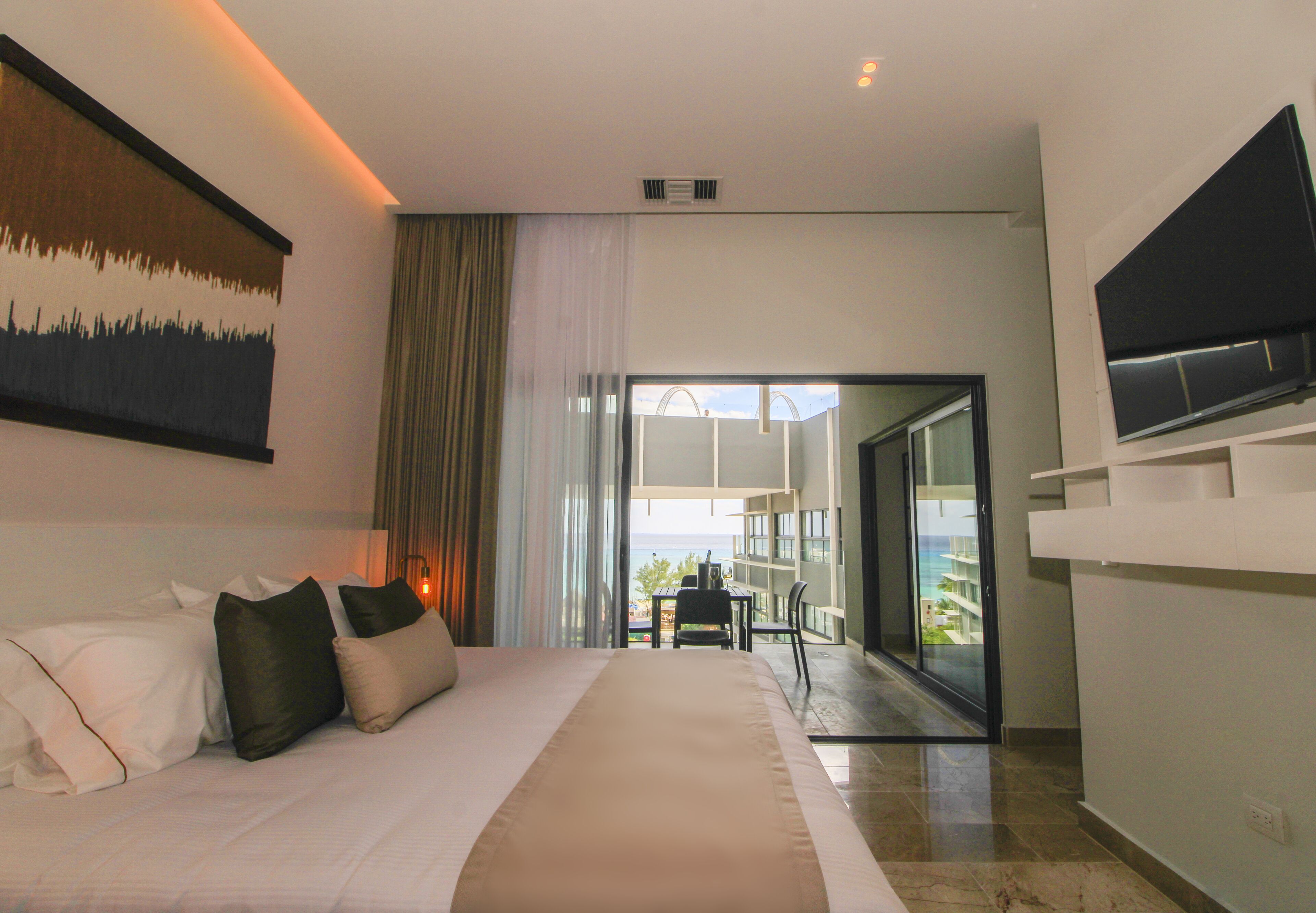 Luxury-Suite, 2 Schlafzimmer, Meerblick | Hochwertige Bettwaren, Zimmersafe, laptopgeeigneter Arbeitsplatz