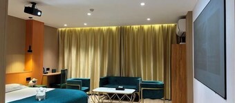 Ganmu Gardens Hotel
