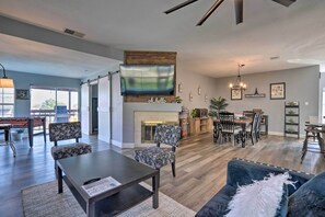 Interior - San Antonio Retreat w/ Fenced Pool, Near SeaWorld (San Antonio)