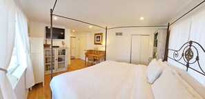 3 Schlafzimmer, Schreibtisch, Bügeleisen/Bügelbrett, kostenloses WLAN