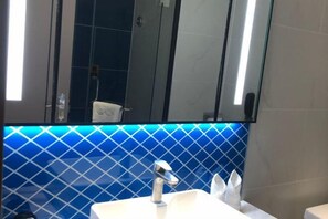 Unclassified image, 5 of 105, button - Master Hotel (Huidong)