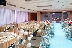 Unclassified image, 5 of 82, button - Master Hotel (Huidong)