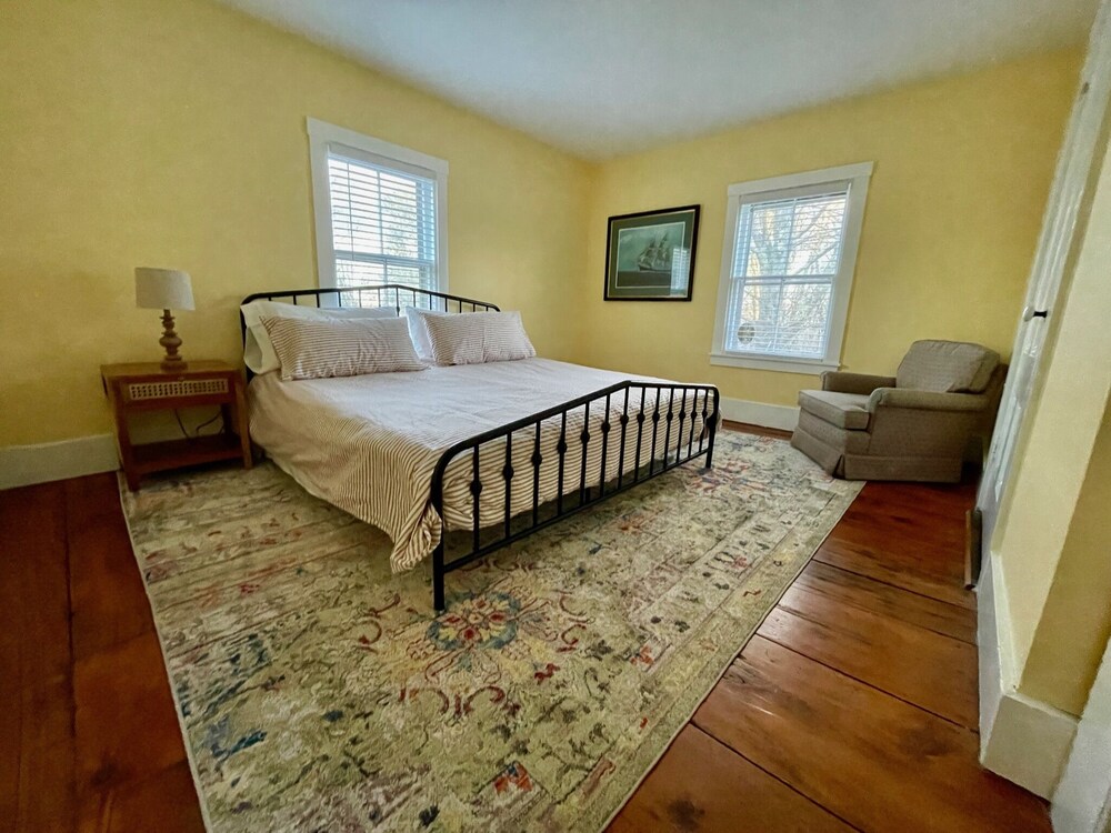 A Victorian Gem on Deer Isle Walkable to beaches and local shops Deer Isle Vrbo