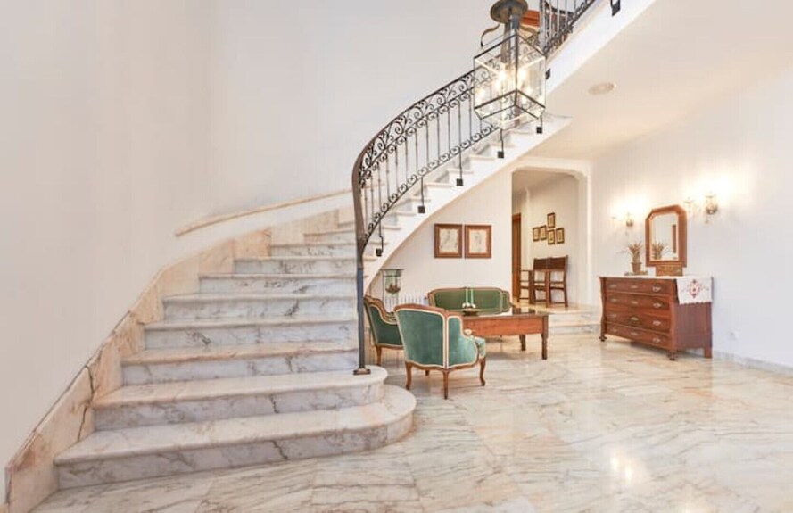 Beautiful Private Villa For Up To 12 People - Santa Margalida