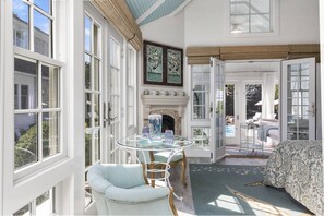 Cottage (Glamorous Cabana) | Exterieur