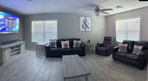 智能电视、电子游戏、立体声音响、电脑显示器