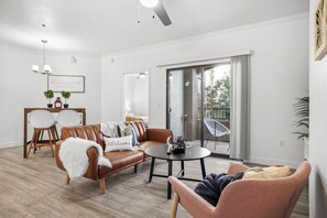 Smart TV de 42 pulgadas con canales digitales, Netflix y Hulu