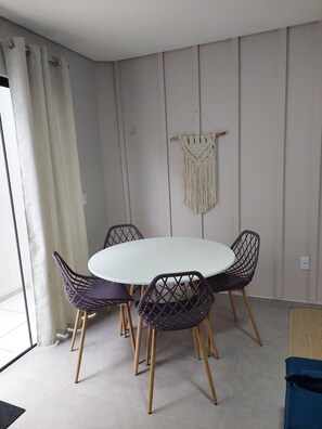 Apartment | Living area - Studio Amsterdã - Campeche-SC (Florianópolis)