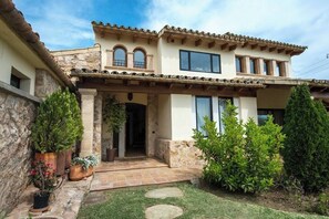 Exterior - MOLINER PREMIUM VILLA Your Home 10min by car to the beach, Your home just a few minutes by car from (Pollença)