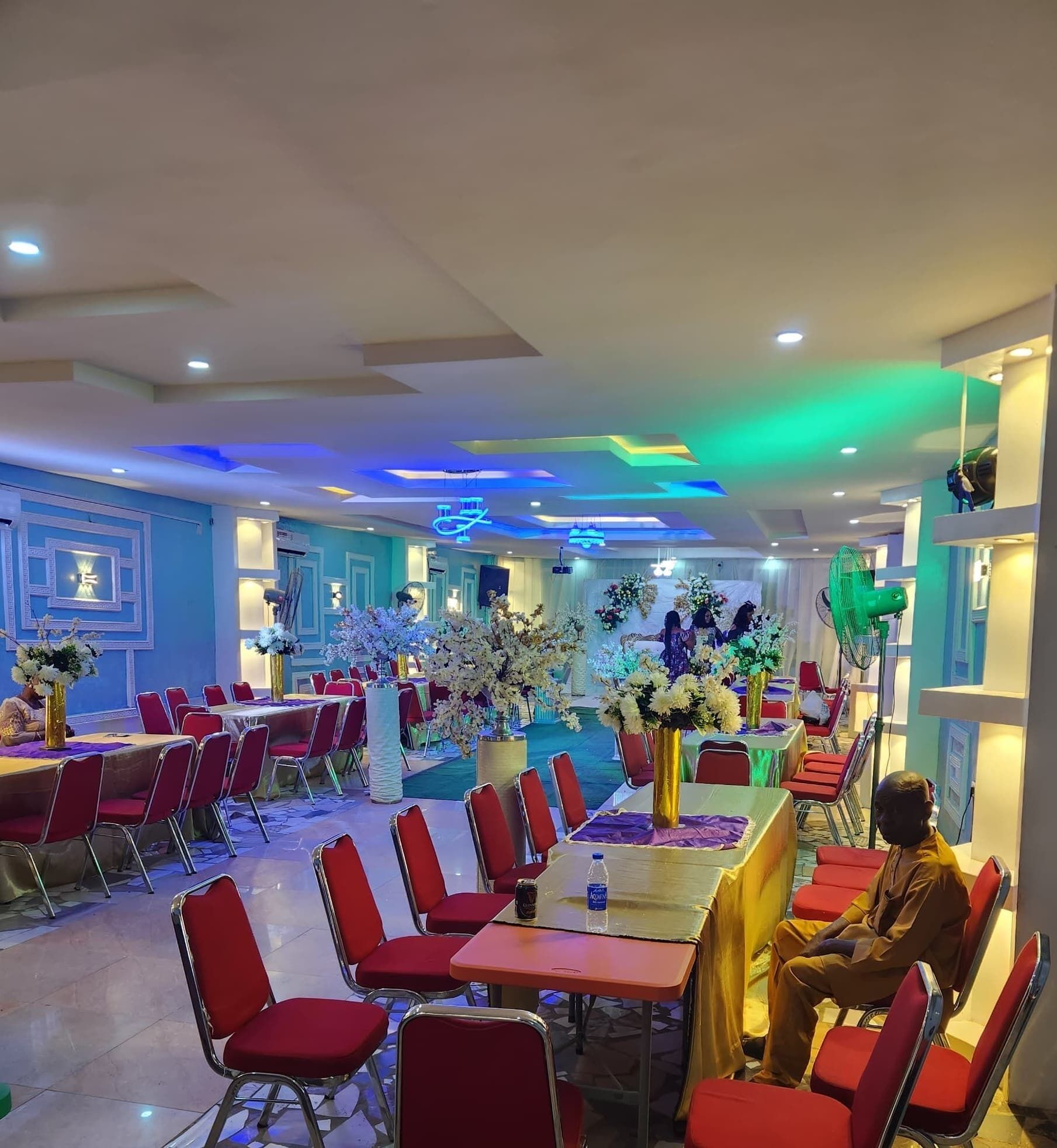 Banquet hall
