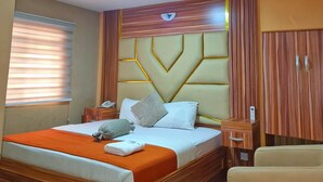 Exclusive Room, 1 King Bed - Today's Exclusive Hotel   (Lagos)