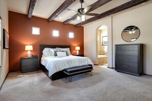 4 bedrooms, desk, iron/ironing board, WiFi