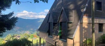 Chalet-style house in the heart of nature