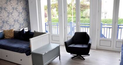 Grande maison Ă  deux pas de la mer