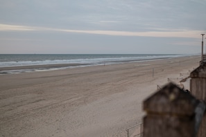 Vlak bij het strand
