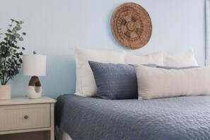 1 slaapkamer, een bureau, wifi, beddengoed