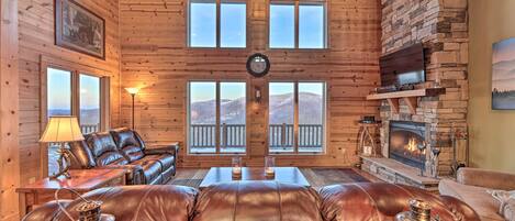 TV, fireplace, DVD player