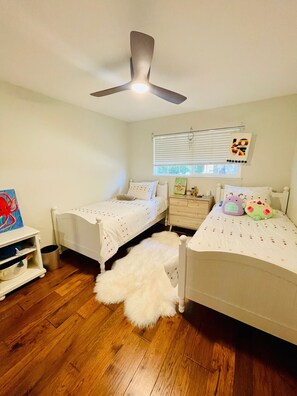 4 chambres, Wi-Fi, literie fournie