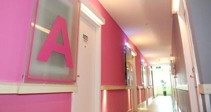 100 Hotel (Guangzhou Panyu Shiqiao Metro Station)