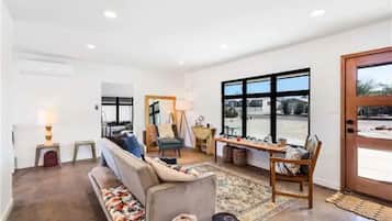 Smart TV, books, music library, stereo