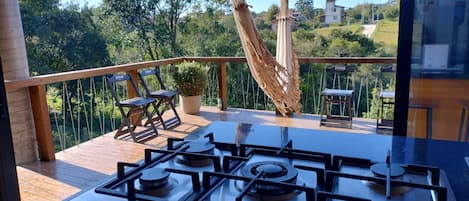 Luxury House, Jetted Tub, Mountain View | Mountain view