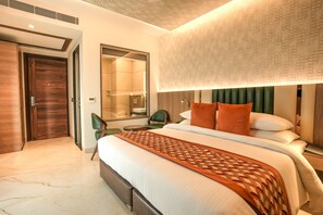 أغطية فراش متميزة وأسرّة بإسفنج يتكيف مع شكل الجسم وطراز فريد لكل وحدة