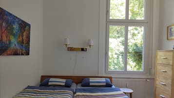 1 Schlafzimmer, Reisekinderbett, kostenloses WLAN, Bettwäsche